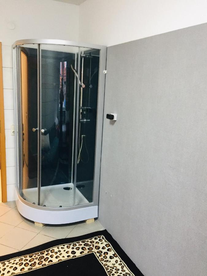 شقة Gaestezimmer I Neo2 Staufenberg  المظهر الخارجي الصورة